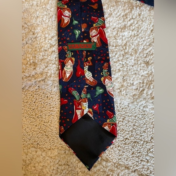 Tabasco Sauce Dancing Bottles Silk Fun Tie - Picture 4 of 6